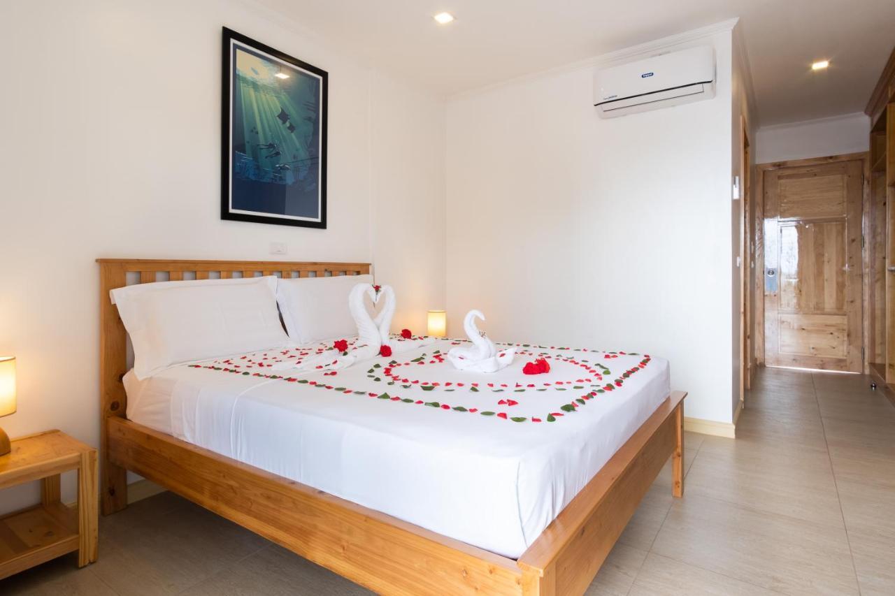 Cebu Seaview Dive Resort โมอัลโบอัล ภายนอก รูปภาพ
